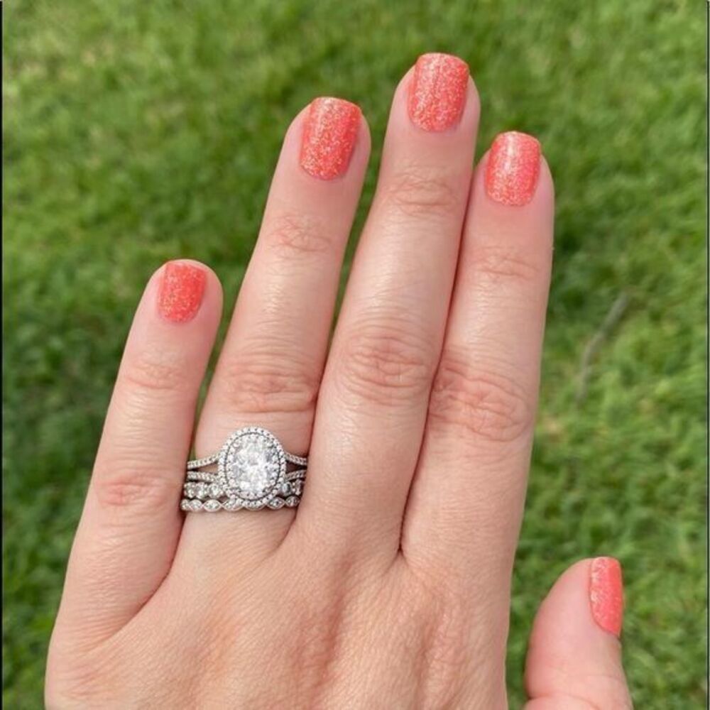 Color Street | You’re Corally Invited, bright orangey coral, glitter finish